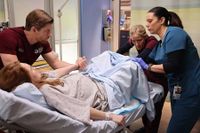 chicago_med_s09_01_xp_szn